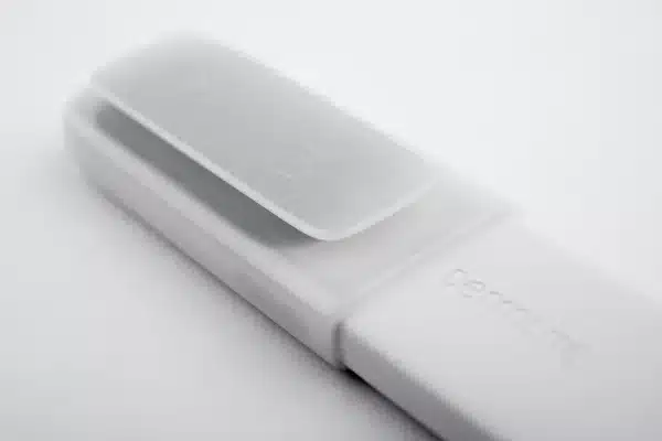 dermatoscop de buzunar cu lumina polarizata. Compatibil cu telefonul. GL Dermlite